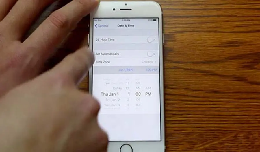 Apple, 200 mila dollari a chi scova bug nei suoi software