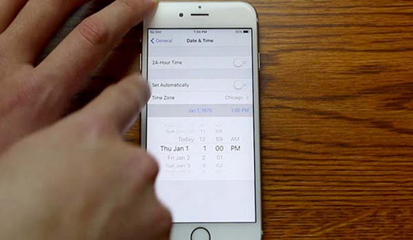 Apple, 200 mila dollari a chi scova bug nei suoi software