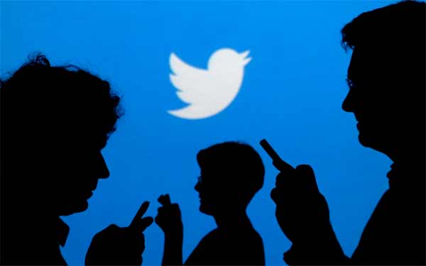 Twitter Moments adesso deve vederdela con Search FYI