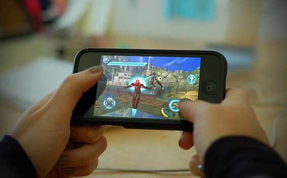 La tua nuova console? Uno Smartphone!