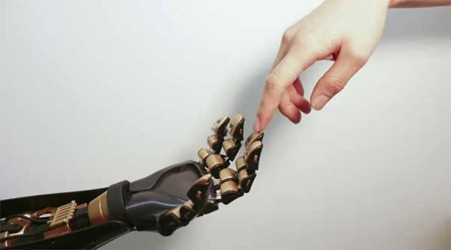 Robotica ultima frontiera, il tatto