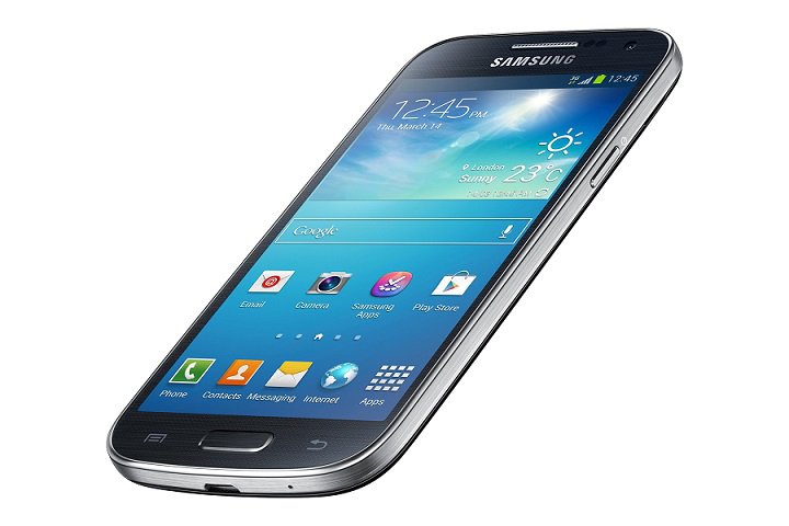 Samsung annuncia il Galaxy J1, lo smartphone a basso prezzo