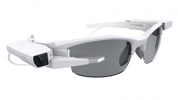 "Smarteyeglass Attach!" pronti a competere con i Google Glass?
