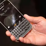 Blackberry Classic torna alle origini
